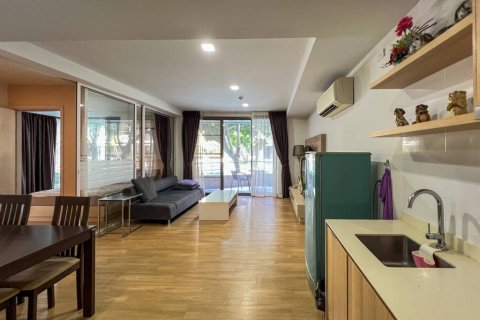 Condo in Cha-am, Thailand, 2 bedrooms  № 162320