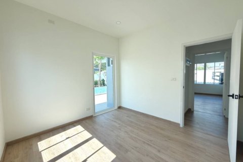 Villa in Hua Hin, Thailand 3 bedrooms № 162321 - photo 7