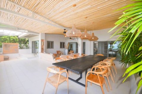 Villa in Ko Samui, Thailand 5 bedrooms № 162319 - photo 6