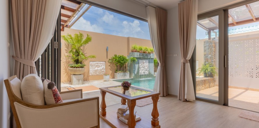House in Phuket, Thailand 2 bedrooms № 155794