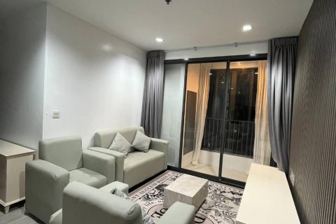 Кондоминиум с 2 спальнями в Хуай Кванге, Бангкок, Таиланд № 155796 - фото 2