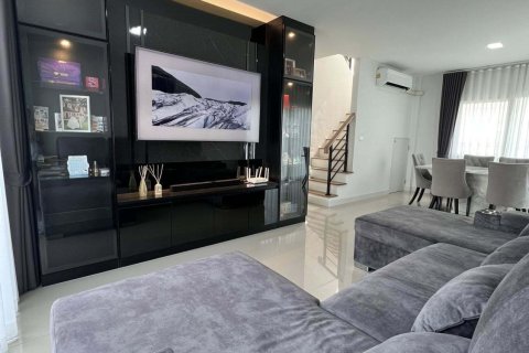 Дом в Банг Пхли Яи, Таиланд с 3 спальнями  № 155797 - фото 3