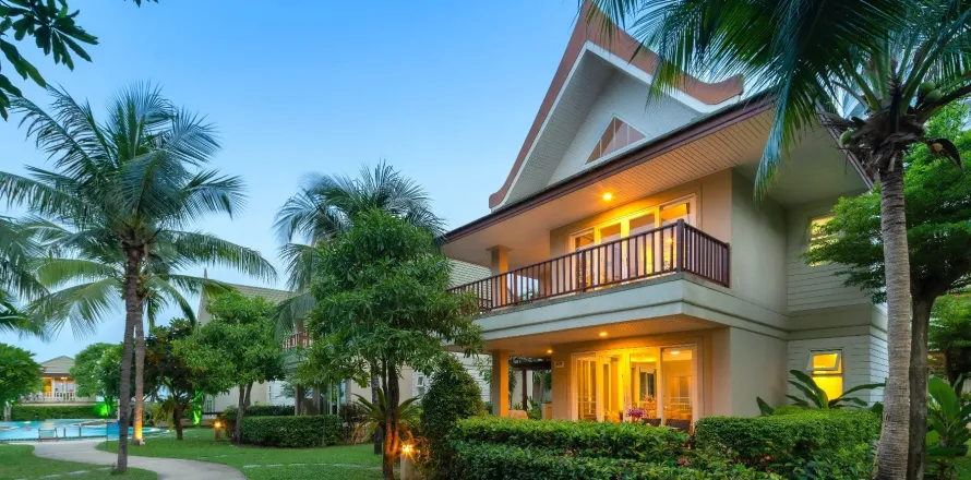 Кондоминиум с 3 спальнями в Ча-аме, Таиланд № 138284