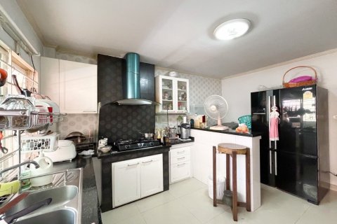 Дом в Банг Кхун Тхиане, Бангкок, Таиланд с 5 спальнями  № 138280 - фото 24