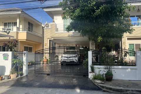 Дом в Банг Кхун Тхиане, Бангкок, Таиланд с 5 спальнями  № 138280 - фото 1