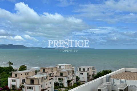Condo in Pattaya, Thailand, 3 bedrooms № 197498