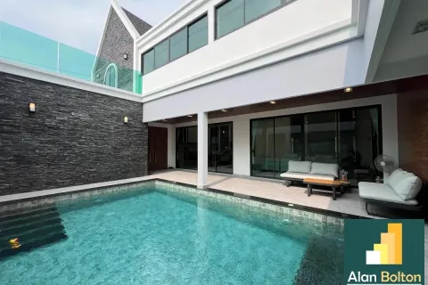 Maison à Pattaya, Thaïlande 4 chambres № 211381