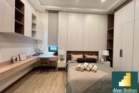 Casa de 4 dormitorios en Pattaya, Tailandia № 211381 - foto 10
