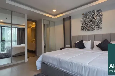 Condominio de 3 dormitorios en Jomtien Beach, Pattaya, Tailandia № 211379 - foto 4