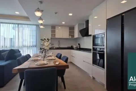 Condominio de 3 dormitorios en Jomtien Beach, Pattaya, Tailandia № 211379 - foto 3