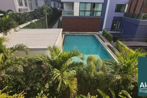 Condominio de 3 dormitorios en Jomtien Beach, Pattaya, Tailandia № 211379 - foto 7