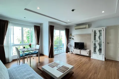 Condominio de 1 dormitorio en Pattaya, Tailandia № 211383 - foto 17