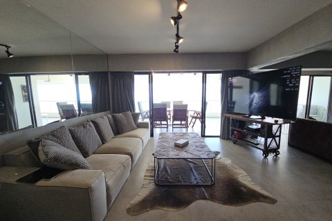 Студия в кондо в Паттайе, Таиланд № 173158 - фото 3