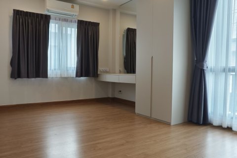 Дом в Ратхум Тхани, Таиланд с 4 спальнями  № 158573 - фото 15