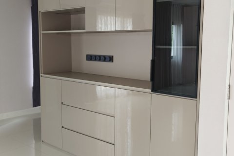 Дом в Ратхум Тхани, Таиланд с 4 спальнями  № 158573 - фото 6