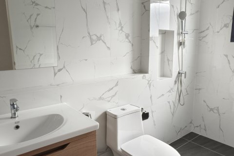 Дом в Ратхум Тхани, Таиланд с 4 спальнями  № 158573 - фото 8