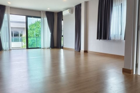 Дом в Ратхум Тхани, Таиланд с 4 спальнями  № 158573 - фото 12