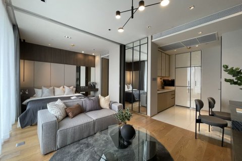 Studio in the Condo in Khlong Toei, Bangkok, Thailand  № 158570 - photo 3