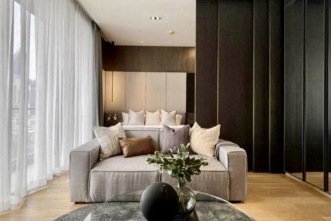 Studio in the Condo in Khlong Toei, Bangkok, Thailand  № 158570