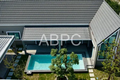 Casa de 3 dormitorios en Pattaya, Tailandia № 212020 - foto 11