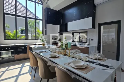 Casa de 3 dormitorios en Pattaya, Tailandia № 212020 - foto 4