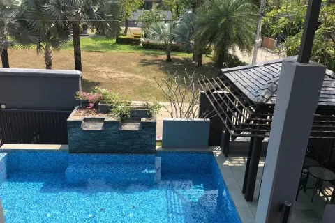 Casa de 3 dormitorios en Pattaya, Tailandia № 212021 - foto 15