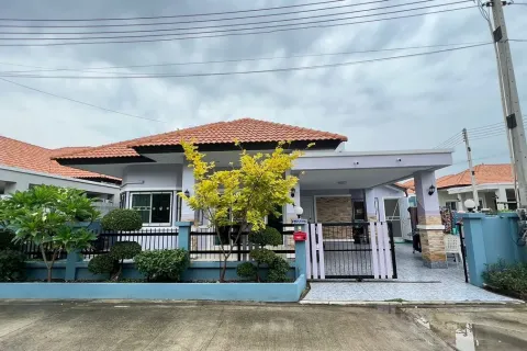 Casa de 3 dormitorios en Pattaya, Tailandia № 212017 - foto 11