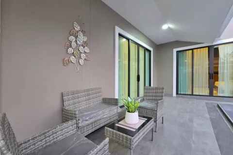 Casa de 3 dormitorios en Pattaya, Tailandia № 212018 - foto 23