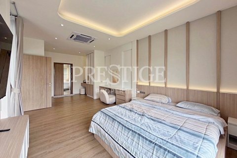 Haus in Pattaya, Thailand 4 Schlafzimmer № 220679 - Foto 17