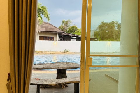 House in Hang Dong, Thailand 2 bedrooms № 168909 - photo 14