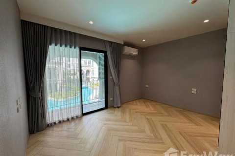 Studio in the Condo in Phuket, Thailand  № 168913 - photo 2