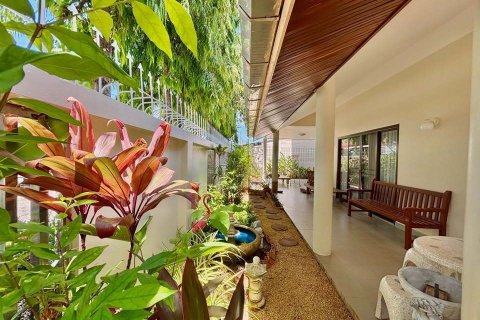House in Phuket, Thailand 4 bedrooms № 168914 - photo 7