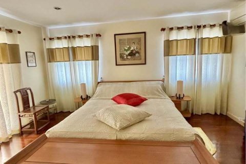 House in Phuket, Thailand 4 bedrooms № 168914 - photo 16