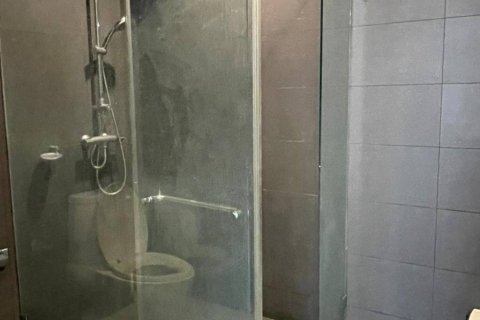 Condo in Bangkok, Thailand, 2 bedrooms  № 134700 - photo 4