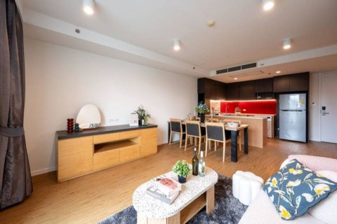 Condo in Bangkok, Thailand, 3 bedrooms № 134699 - photo 3