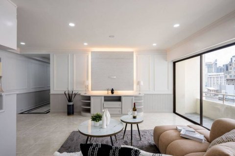 Condo à Khlong Toei, Bangkok, Thaïlande, 2 chambres  № 134697 - photo 2