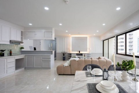 Condo à Khlong Toei, Bangkok, Thaïlande, 2 chambres  № 134697 - photo 3