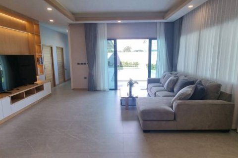 Вилла в Банг Ламунге, Таиланд с 4 спальнями  № 134703 - фото 3