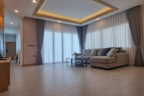 Вилла в Банг Ламунге, Таиланд с 4 спальнями  № 134703 - фото 2