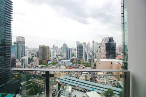 Condo à Watthana, Bangkok, Thaïlande, 2 chambres № 200632 - photo 2