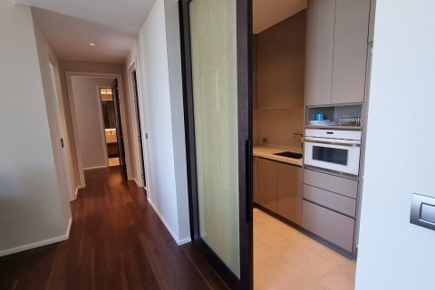 Condo à Watthana, Bangkok, Thaïlande, 2 chambres № 200632 - photo 15