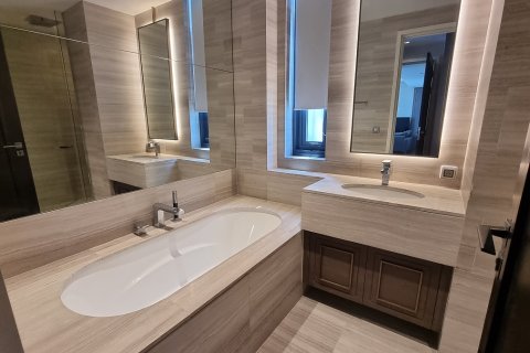 Condo à Watthana, Bangkok, Thaïlande, 2 chambres № 200632 - photo 19
