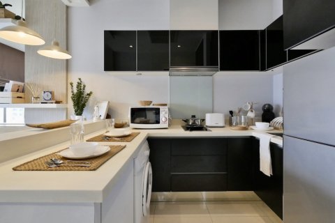 Condo à Watthana, Bangkok, Thaïlande, 1 chambre № 200636 - photo 11