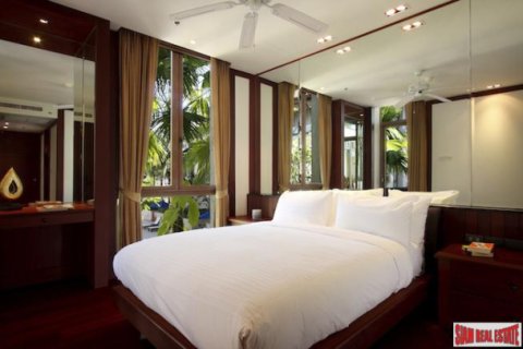 Apartment in Ko Kaeo, Thailand 3 bedrooms № 194010 - photo 3