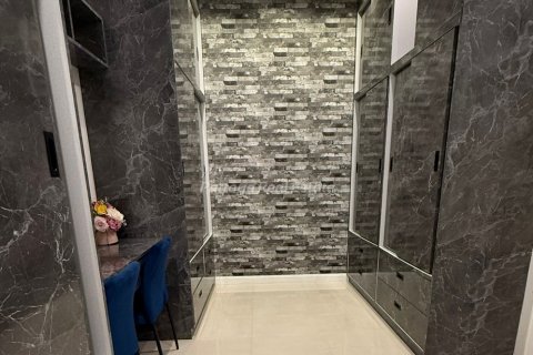House in Pattaya, Thailand 4 bedrooms № 178978 - photo 5