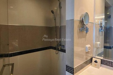 Condo in Pattaya, Thailand, 1 bedroom № 178976 - photo 8