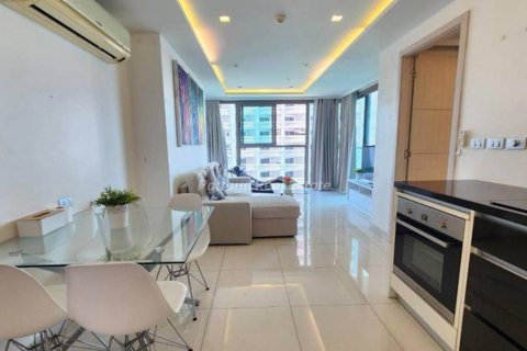 Condo in Pattaya, Thailand, 1 bedroom № 178976 - photo 2