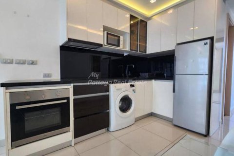 Condo in Pattaya, Thailand, 1 bedroom № 178976 - photo 3