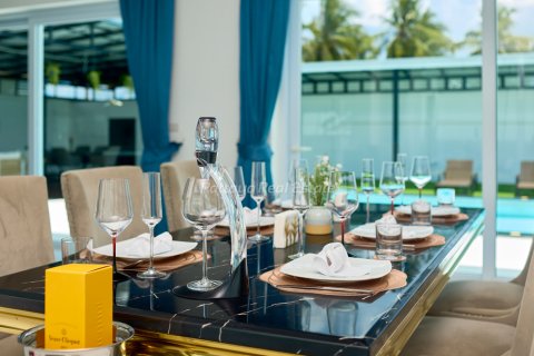 House in Pattaya, Thailand 3 bedrooms № 178979 - photo 6