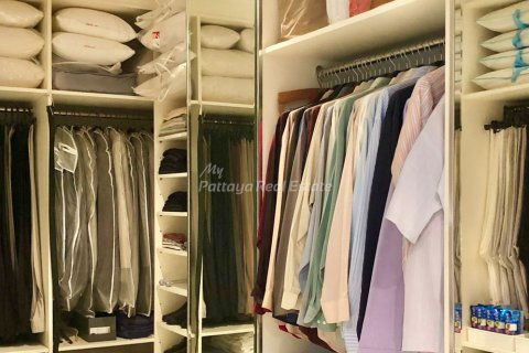 Condo in Pattaya, Thailand, 2 bedrooms № 178982 - photo 13